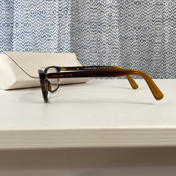 Michael Kors Glasses - Picture 4 of 6